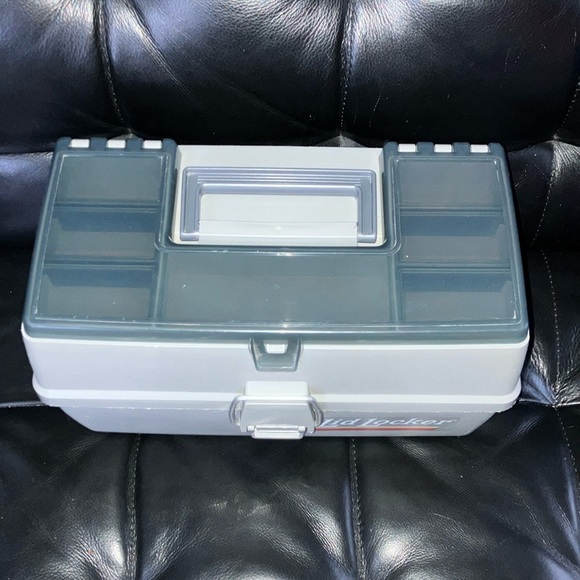 Vintage Lid Locker fishing box - Picture 3 of 14